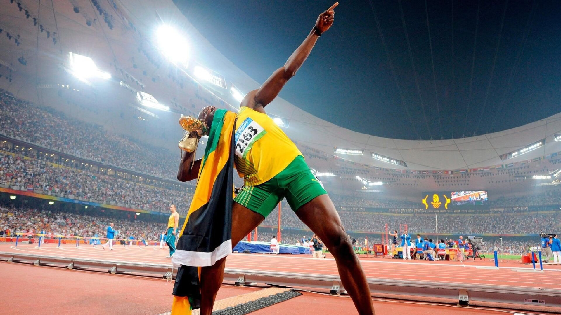 开云体育app-快船渡劫晋级突显冠军底色，塔图姆持续狂飙诠释绿军新王